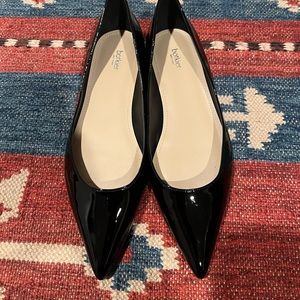 Botkier Annika Pointy Toe Skimmer Flats Black Patent 9.5 worn 2x!